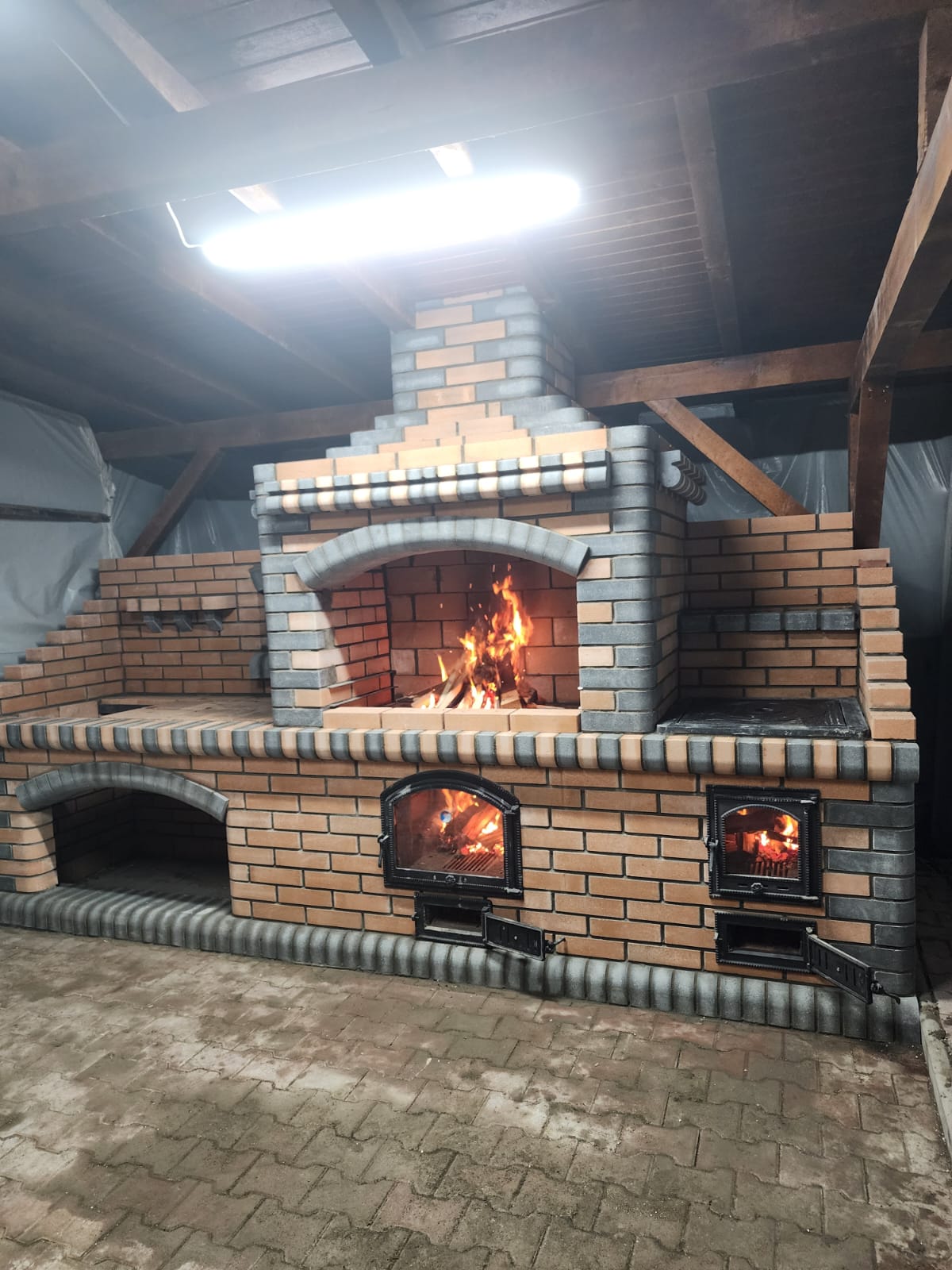 Cărămidă pentru grătar